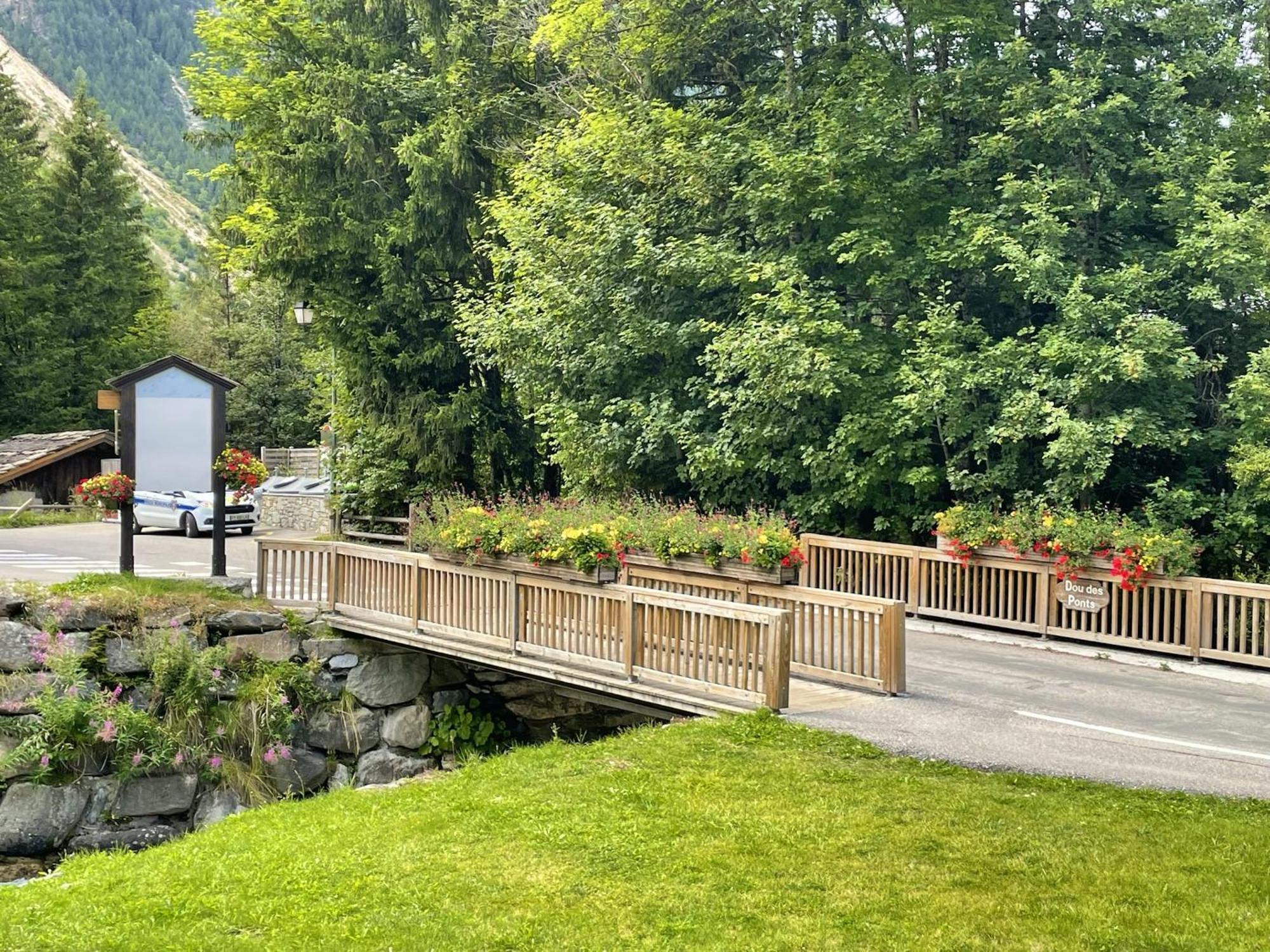 Appartement Accueillant A Pralognan-La-Vanoise Avec Balcon Et Vue Exterior photo